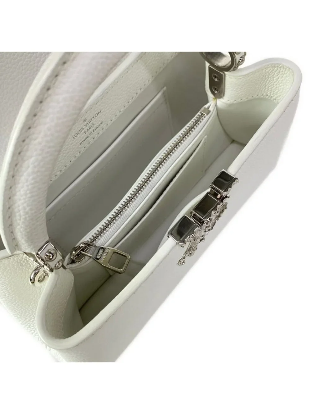Louis Vuitton Handbag Capucines Ewmini Optic White Leather Cowhide